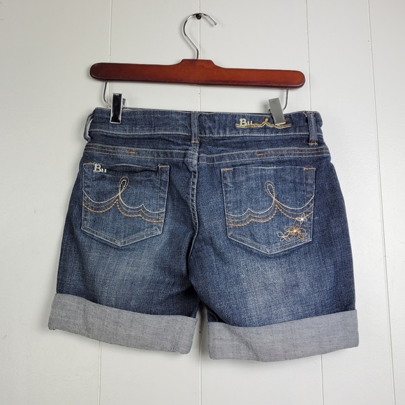 Malibu folded hem 7" jean shorts size 27 - Picture 10 of 11